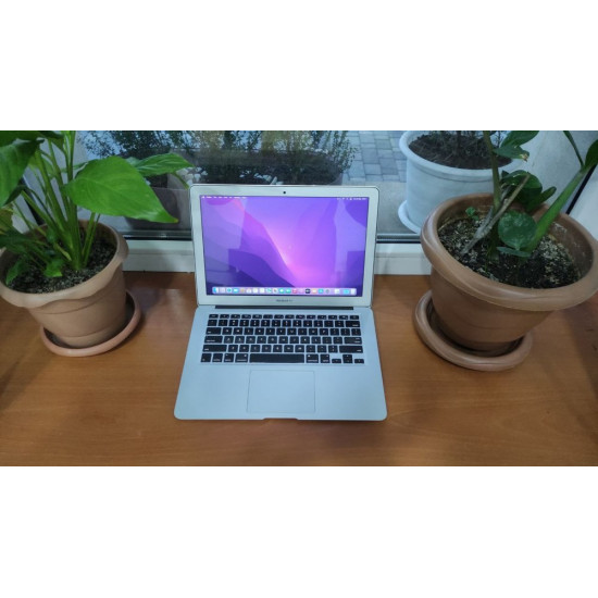 MacBook Air A1466 (Early 2014) İkinci əl