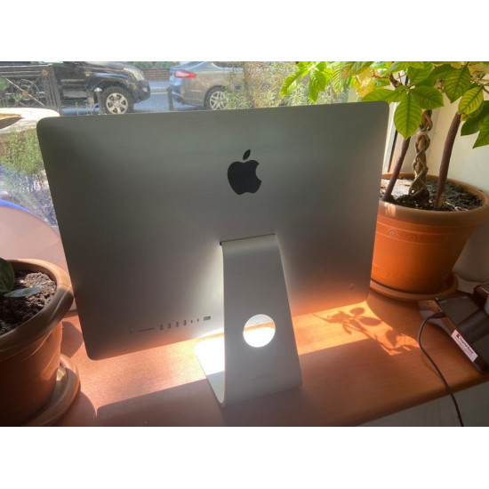 Apple iMac 21.5-Inch (2019) Az işlənmiş